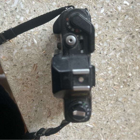 Konica Black SLR 35mm film Camera Body with Classic SLR CAMERA - Picture 2 of 5